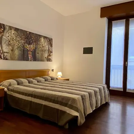 Apartment Vicolo Chiodo 9 *