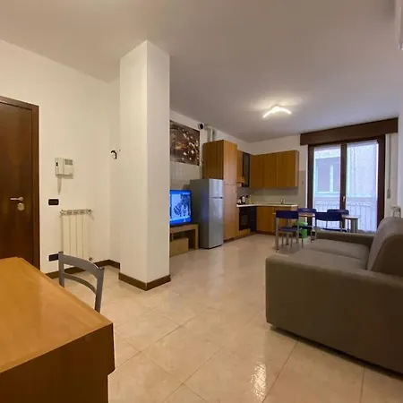 Apartment Vicolo Chiodo 9 *